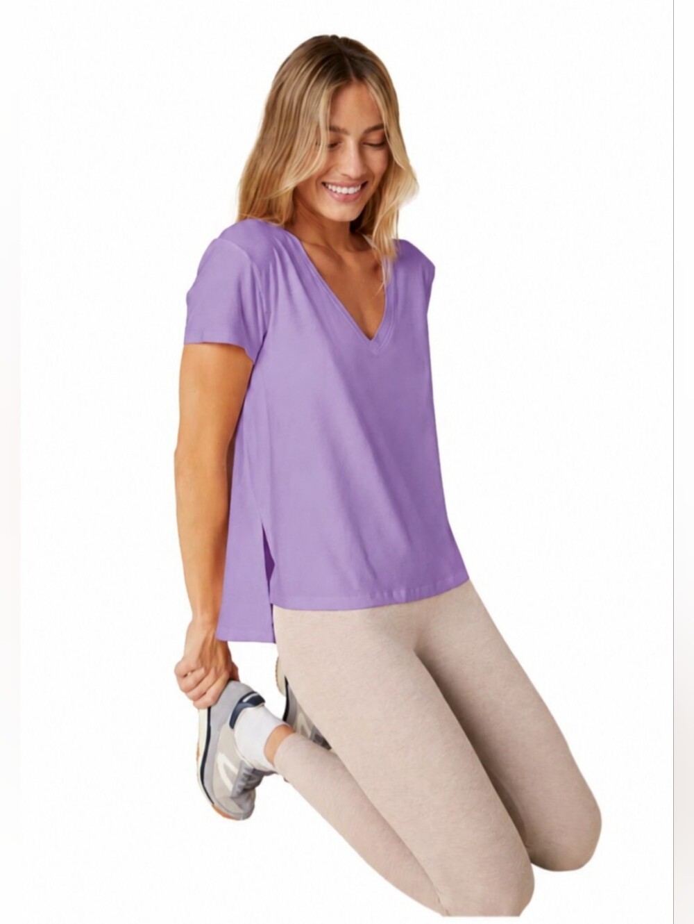 NWT Beyond Yoga Featherweight Spacedye Split Up V-Neck Tee Purple Size M